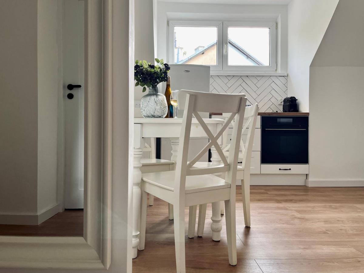 Apartament Dana Browna Jelení Hora Exteriér fotografie